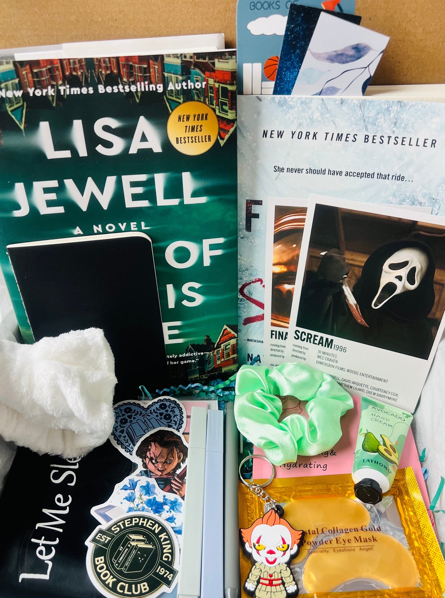 Thriller & Suspense Book Box